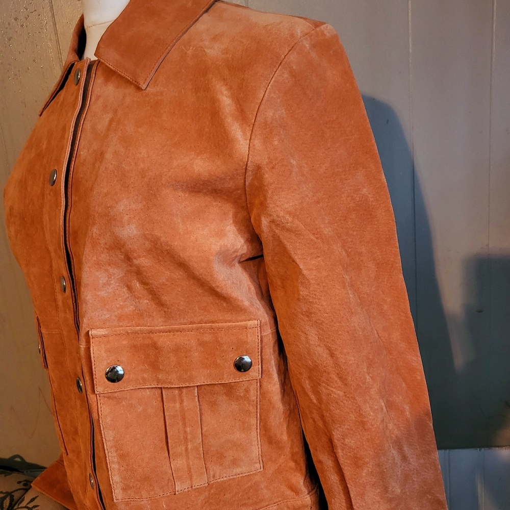 Ladies Jacket - Picture 3 of 5